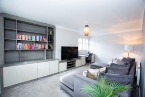 Lounge- click for photo gallery